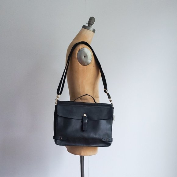 NWOT Skagen Leather Limited Edition messenger bag / Laptop Bag - Picture 2 of 11